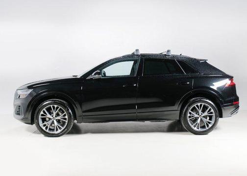 2023 Audi Q8 55 Premium