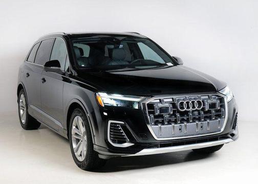 2026 Audi Q7 55 Premium Plus