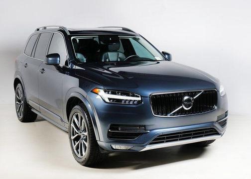2019 Volvo XC90 T5 Momentum