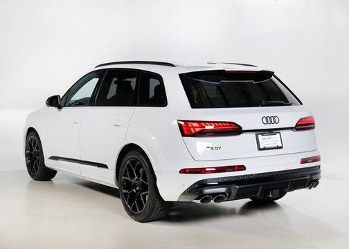 2026 Audi SQ7 4.0T Premium Plus