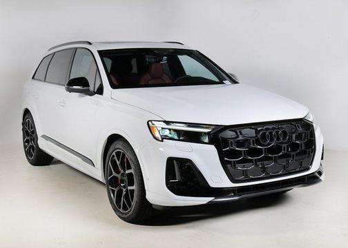 2026 Audi SQ7 4.0T Premium Plus