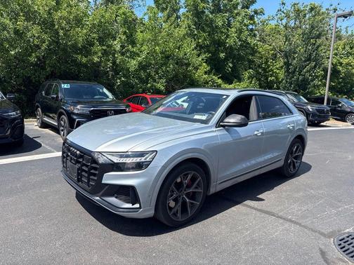 Satellite Silver Metallic 2023 Audi SQ8 4.0T Premium Plus