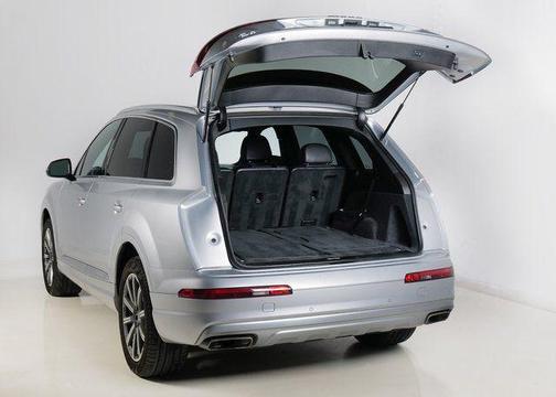 2019 Audi Q7 45 Premium Plus