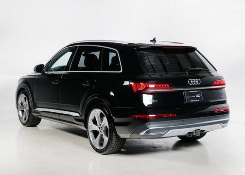2022 Audi Q7 55 Prestige