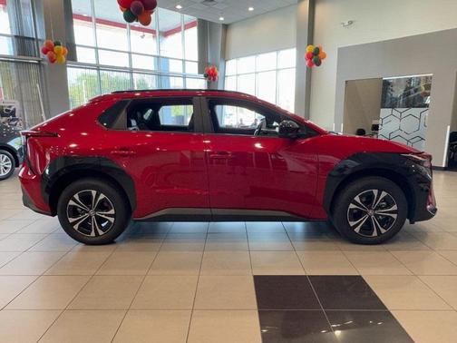 2024 Toyota bZ4X XLE