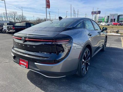 2026 Toyota Crown Platinum