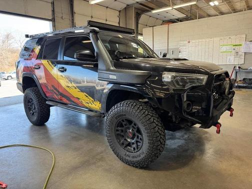 2019 Toyota 4Runner TRD Off Road