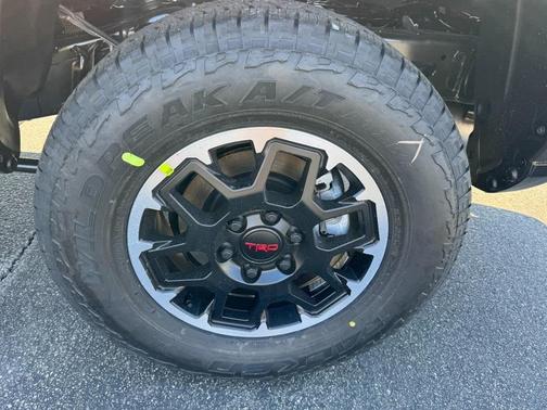 2026 Toyota Tacoma Hybrid TRD Off Road