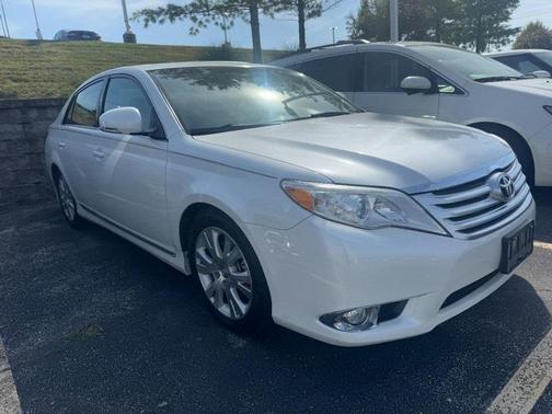 2012 Toyota Avalon Base