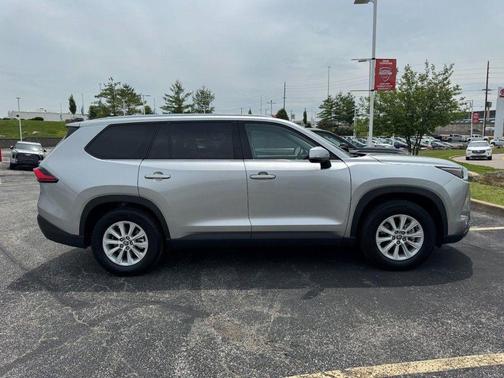 Celestial Silver Metallic 2024 Toyota Grand Highlander XLE