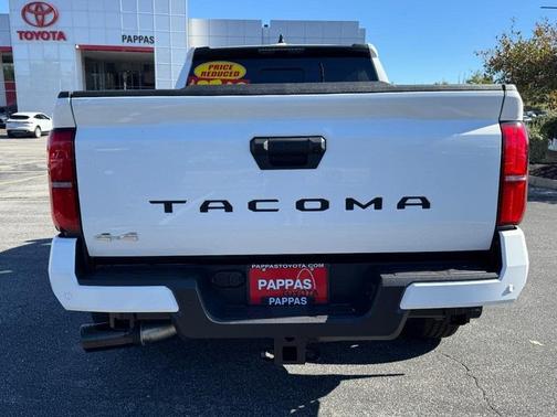 2025 Toyota Tacoma SR5