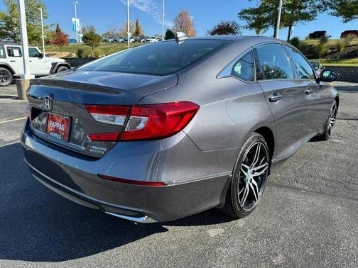 2022 Honda Accord Hybrid Touring