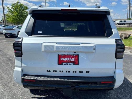 Wind Chill Pearl 2026 Toyota 4Runner TRD Sport Premium