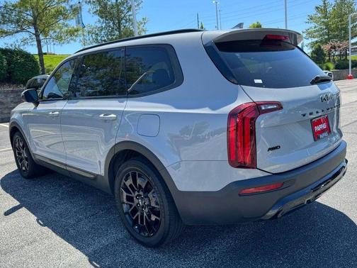 Wolf Gray 2022 Kia Telluride EX