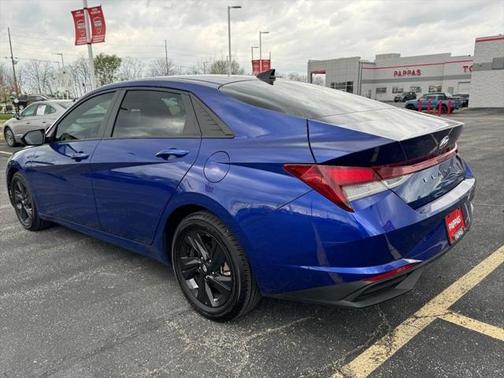 2021 Hyundai ELANTRA SEL