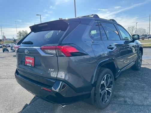 2025 Toyota RAV4 Hybrid SE