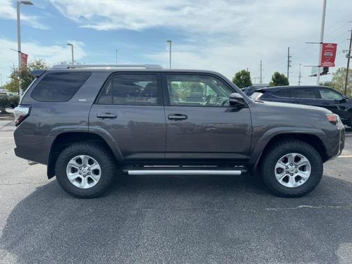 2017 Toyota 4Runner SR5 Premium