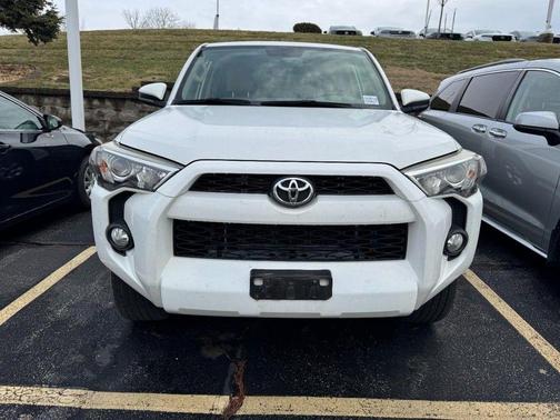 2018 Toyota 4Runner SR5