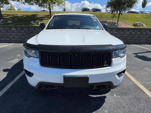 2019 Jeep Grand Cherokee Upland