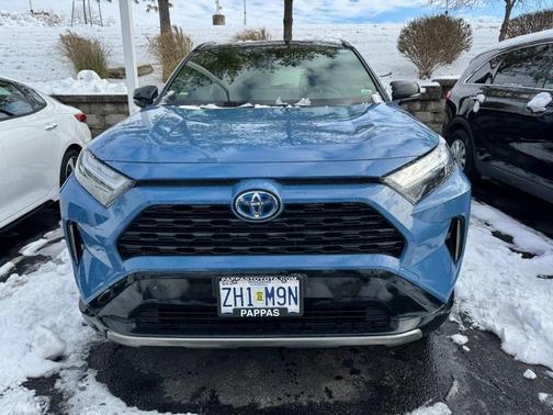 2022 Toyota RAV4 Hybrid SE