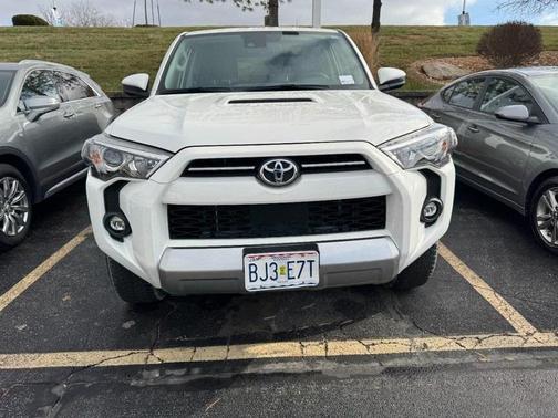 2024 Toyota 4Runner TRD Off Road