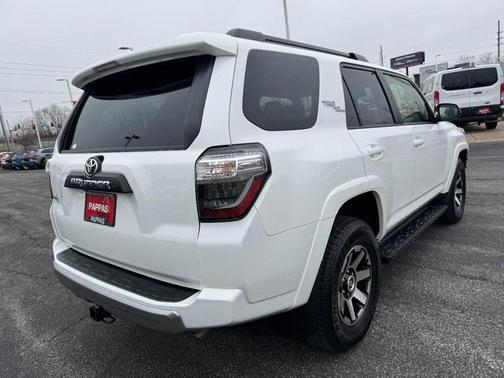 2024 Toyota 4Runner TRD Off Road