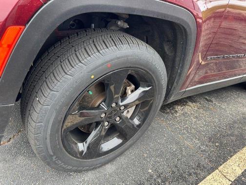 Velvet Red Pearlcoat 2021 Jeep Grand Cherokee L Altitude