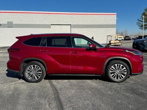 2021 Toyota Highlander Platinum