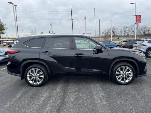 2023 Toyota Highlander Hybrid Limited