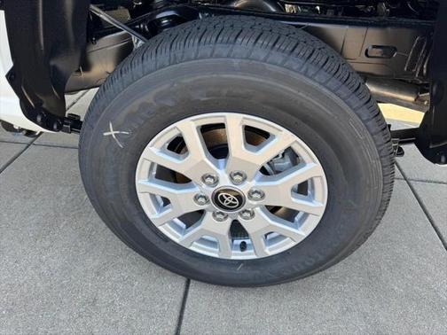 2025 Toyota Tacoma SR