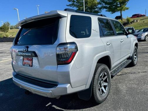 2024 Toyota 4Runner TRD Off Road
