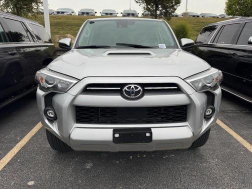2024 Toyota 4Runner TRD Off Road