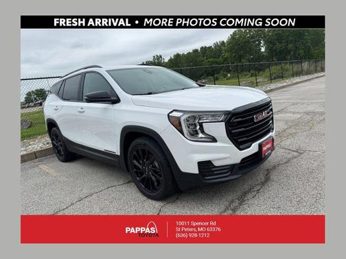 Summit White 2024 GMC Terrain SLE