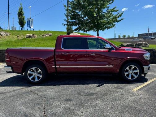 Delmonico Red Pearlcoat 2020 RAM 1500 Limited