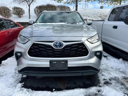 2023 Toyota Highlander Hybrid XLE