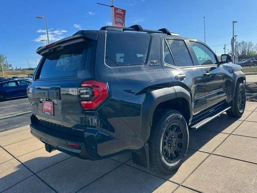 2025 Toyota 4Runner TRD Off Road