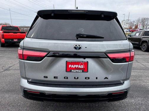 2023 Toyota Sequoia Platinum