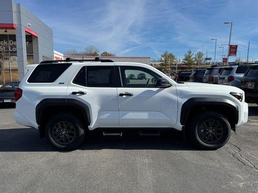 2026 Toyota 4Runner SR5