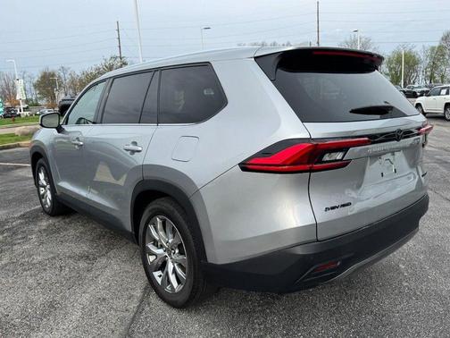 Celestial Silver Metallic 2024 Toyota Grand Highlander Limited