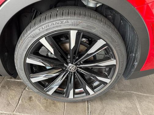 2025 Toyota Crown Platinum