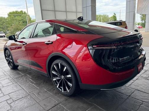 2025 Toyota Crown Platinum