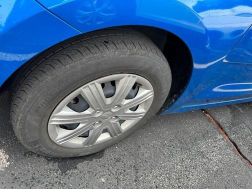 Sporty Blue 2023 Kia Rio S