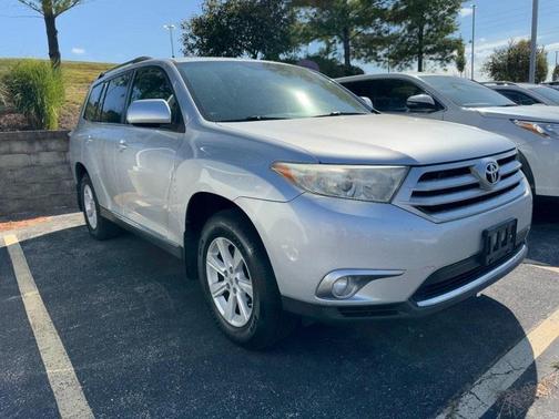 2012 Toyota Highlander SE