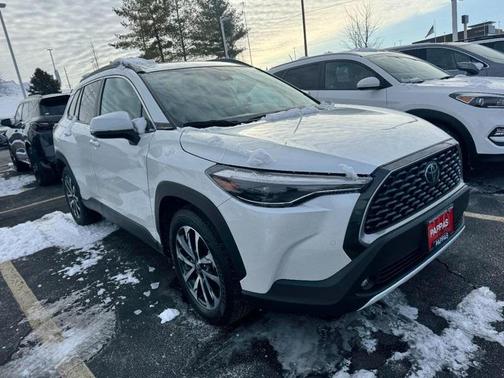 2022 Toyota Corolla Cross XLE