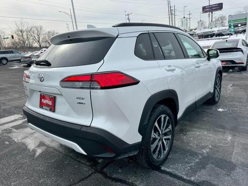 2022 Toyota Corolla Cross XLE