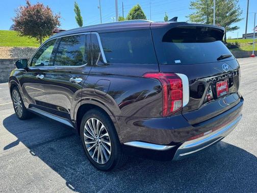 Sierra Burgundy 2024 Hyundai PALISADE Calligraphy