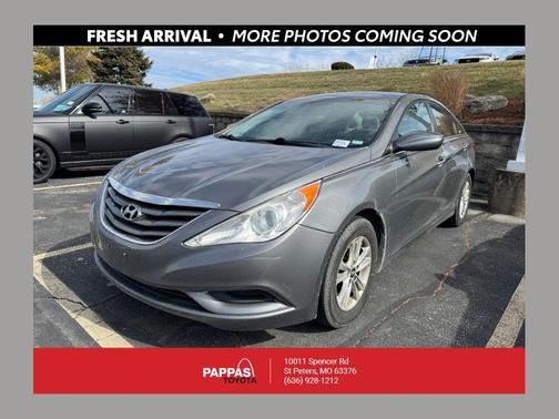 2013 Hyundai SONATA GLS