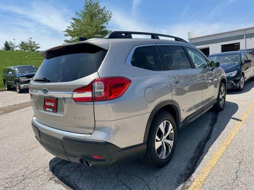 Tungsten Metallic 2019 Subaru Ascent Premium 8-Passenger