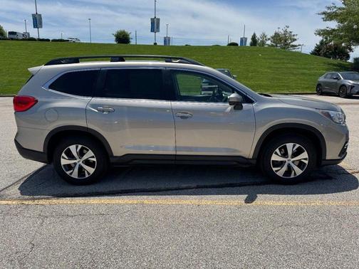 Tungsten Metallic 2019 Subaru Ascent Premium 8-Passenger