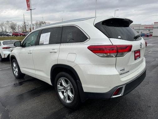 2019 Toyota Highlander 